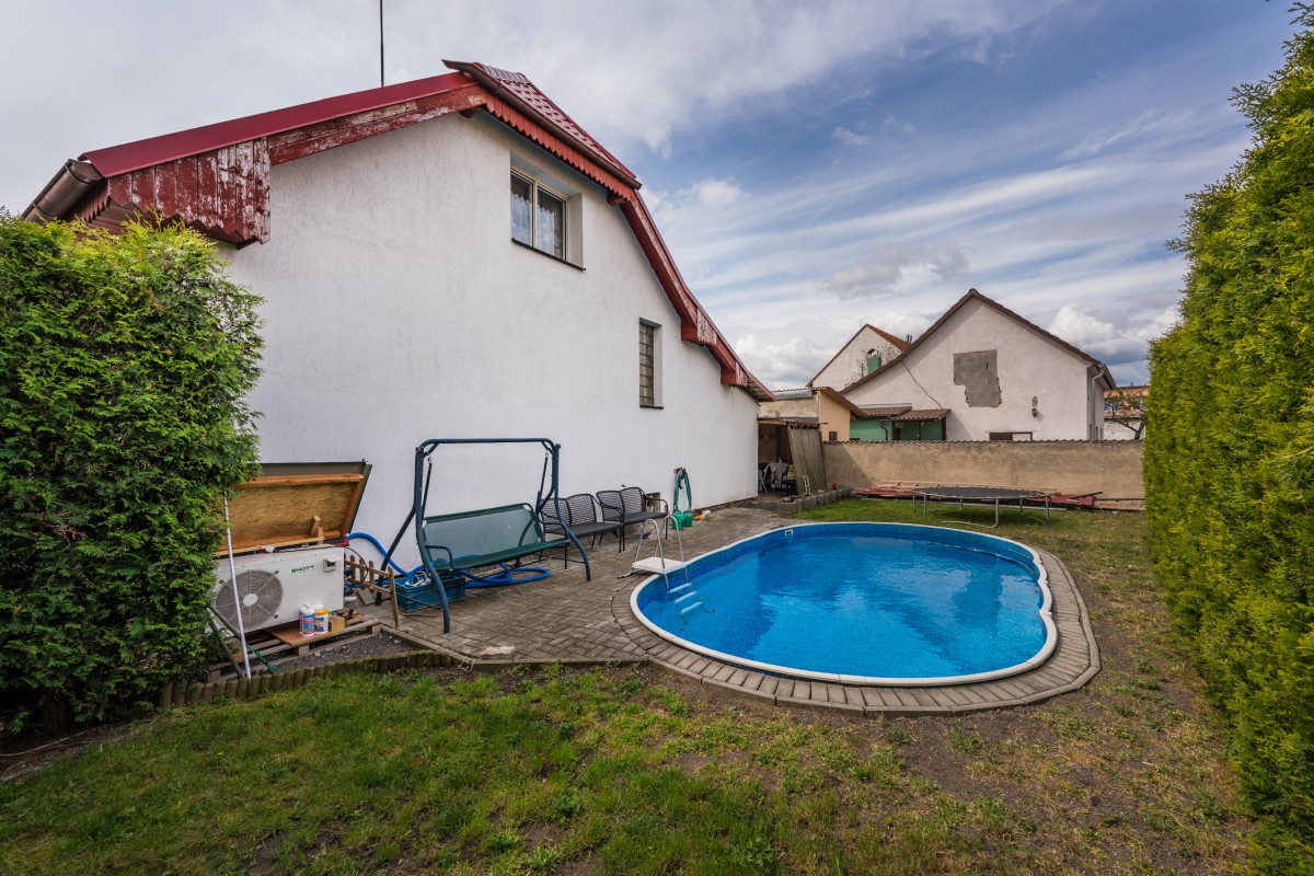 Kompletní výměna střešní krytiny rodinného domu