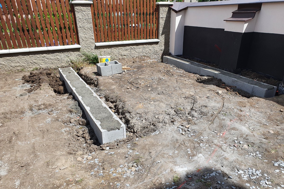 Rekultivace zahrady a výstavba pergoly