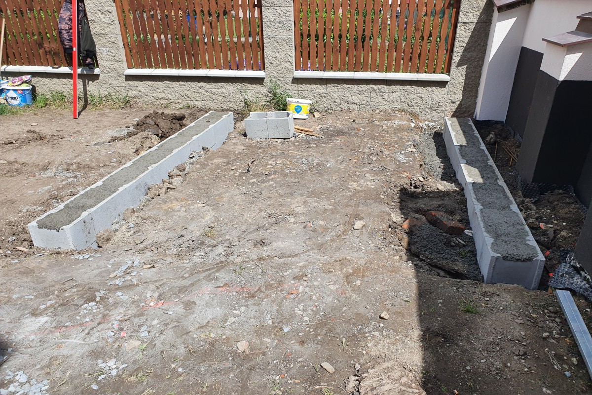 Rekultivace zahrady a výstavba pergoly