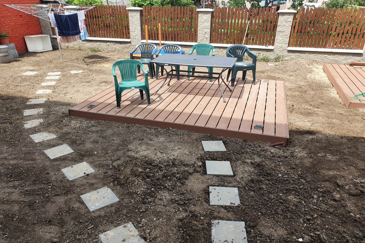 Rekultivace zahrady a výstavba pergoly