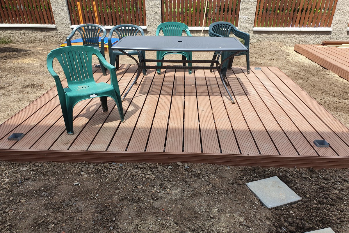 Rekultivace zahrady a výstavba pergoly