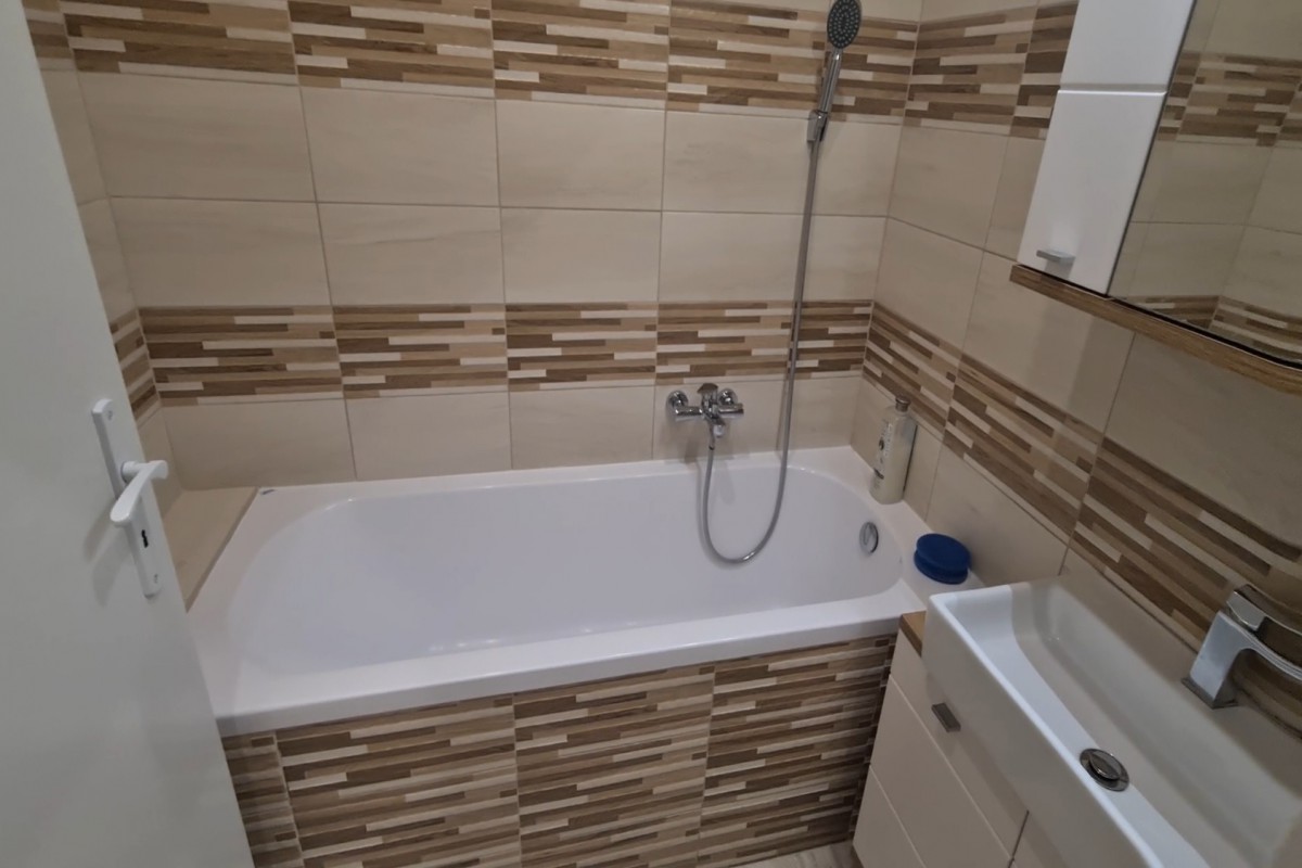 Rodinný dům se 3 bytovými jednotkami