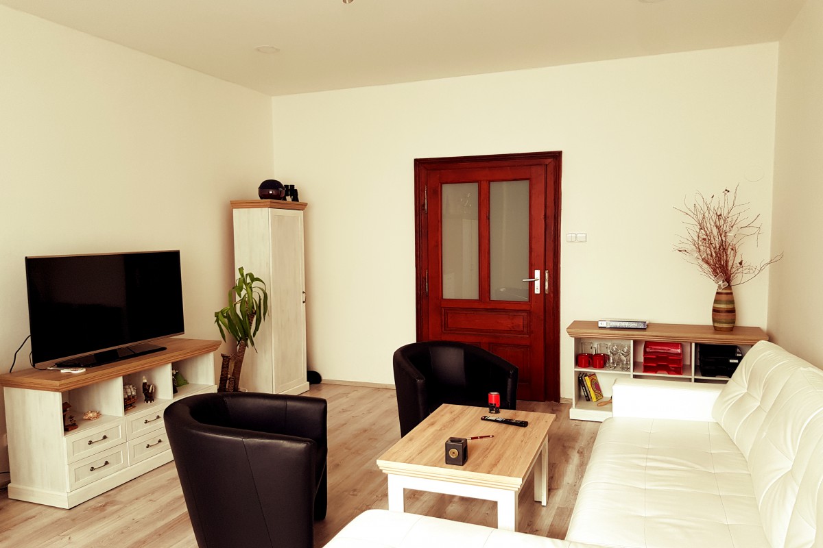 Rodinný dům se 3 bytovými jednotkami