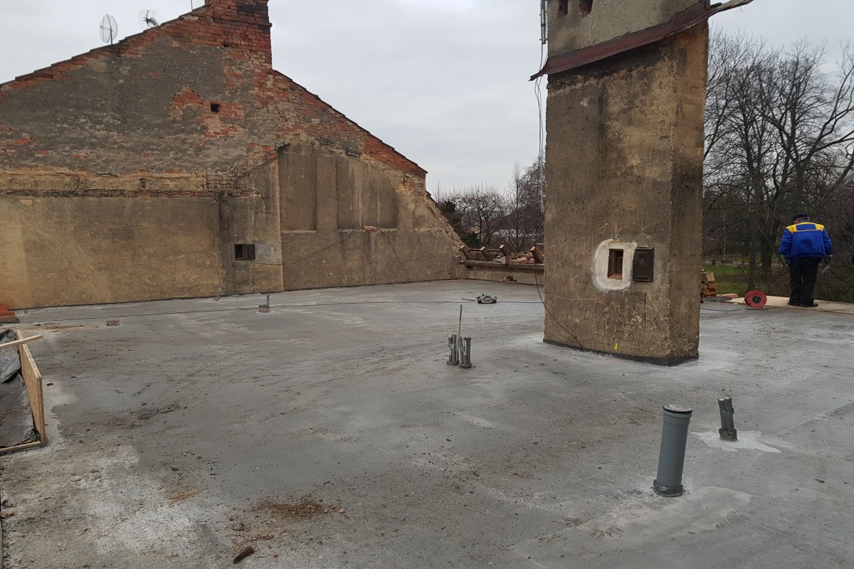 Rodinný dům se 3 bytovými jednotkami