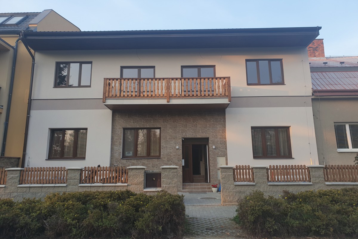 Rodinný dům se 3 bytovými jednotkami