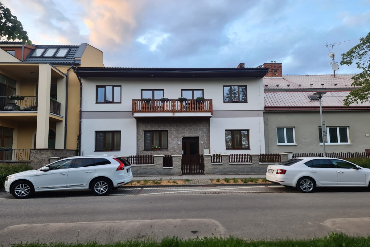 Rodinný dům se 3 bytovými jednotkami