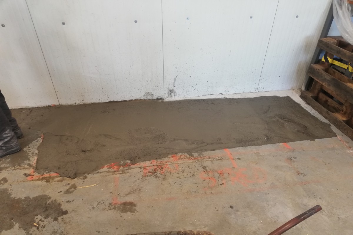 Zajištění realizace patek pod jeřáb a CNC