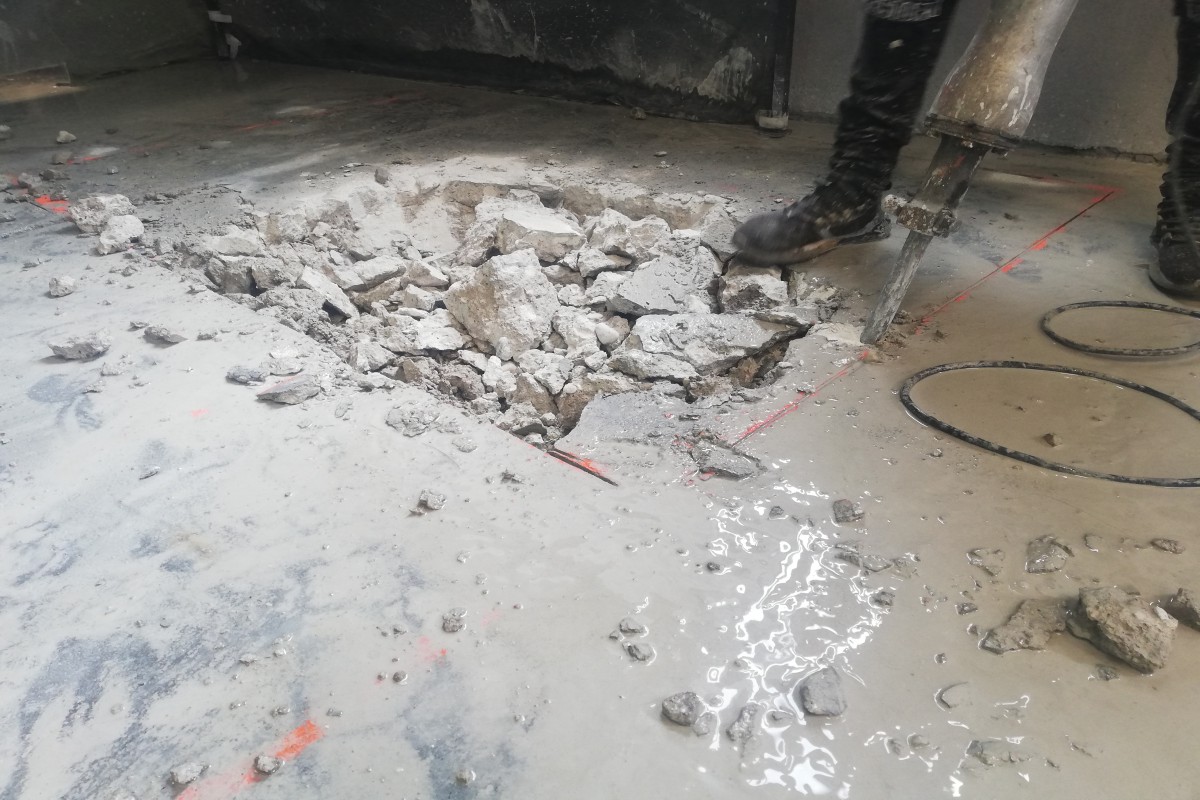 Zajištění realizace patek pod jeřáb a CNC