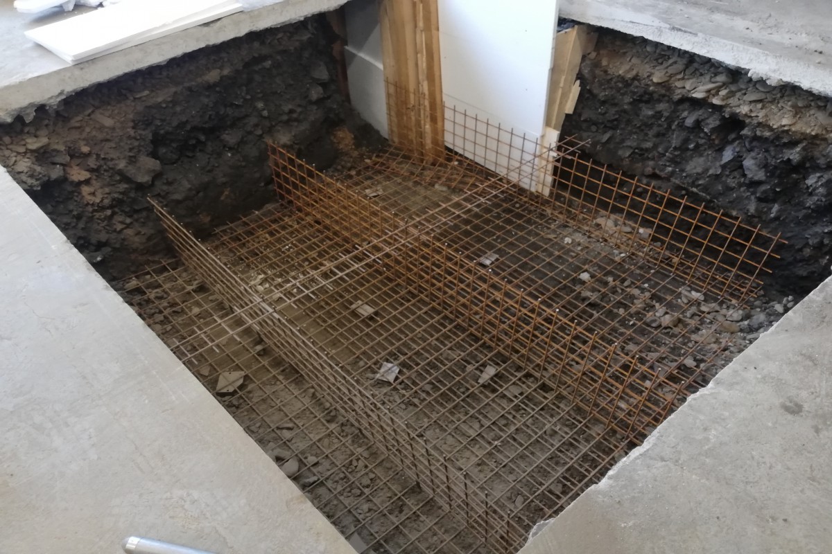 Zajištění realizace patek pod jeřáb a CNC