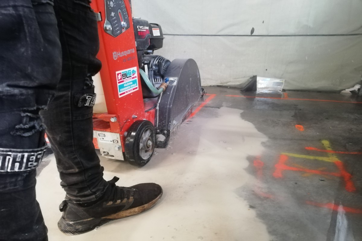 Zajištění realizace patek pod jeřáb a CNC