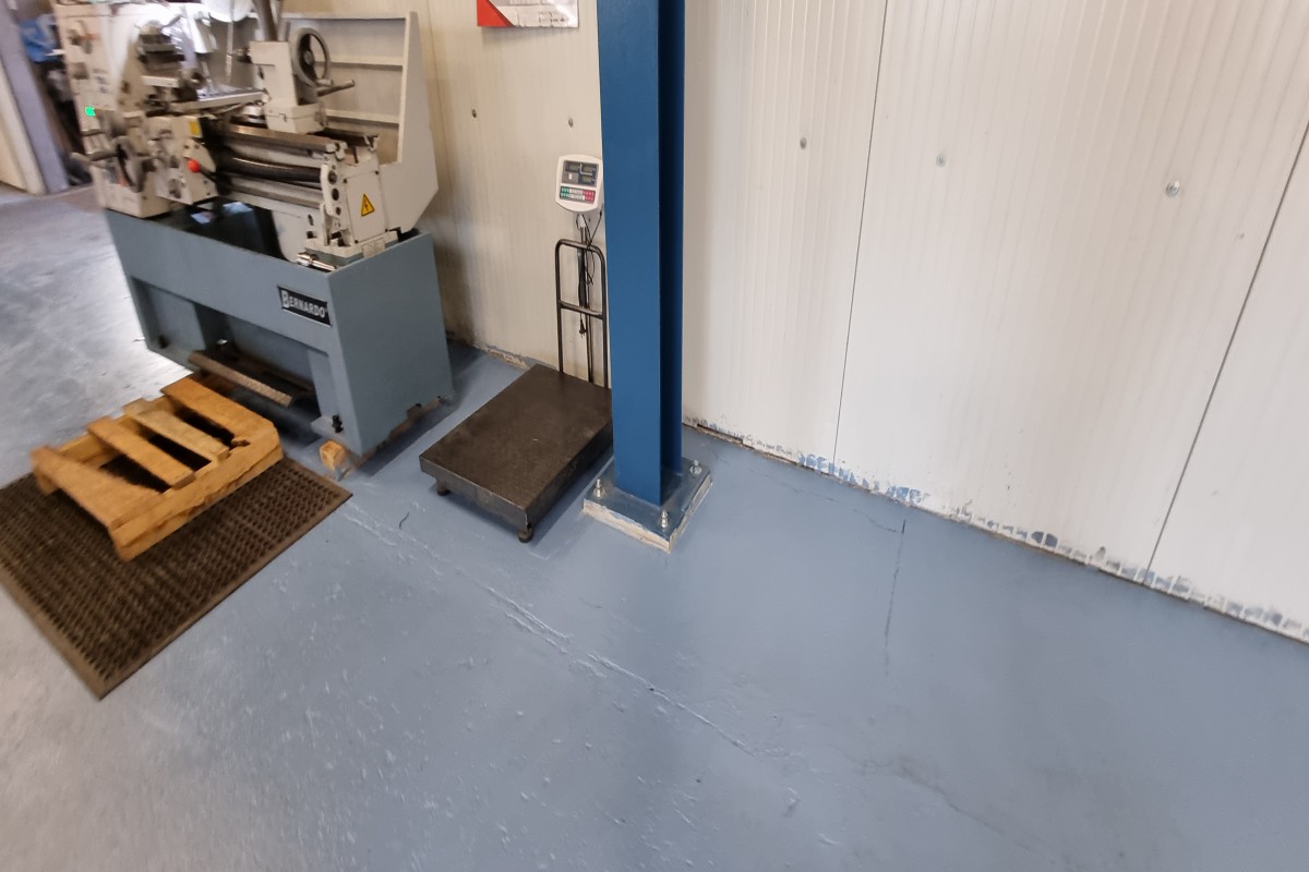 Zajištění realizace patek pod jeřáb a CNC